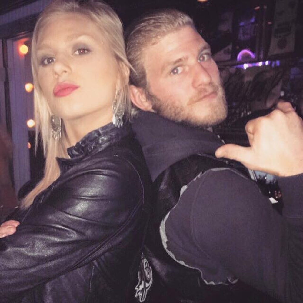 Meet your Posher, Cortney